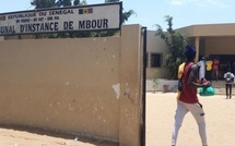 Nguekhokh : un chanteur religieux entre dans un camion stationné qu’il tente de voler et y oublie son téléphone 