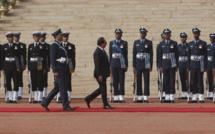 François Hollande en Inde: la France joue le marché et la politique
