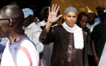 Karim Wade, le fils de l'ex-président sénégalais, porte plainte en France pour "détention arbitraire"
