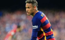 Barça, Alves : "Le club serait fou de ne pas donner de nouveau contrat à Neymar"