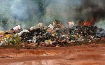 Saraya : incinération de quatre (4) tonnes de produits illicites et périmés