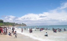 Plage de Cassation : trois présumés homosexuels « surpris en flagrant délit d’attouchements » échappent à un lynchage