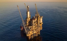 Le pétrole recule face aux craintes d'un trop-plein sur le marché