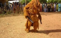 Sortie traditionnelle du Kankourang : le ministre de la Culture condamne les violences et appelle à la préservation du rite