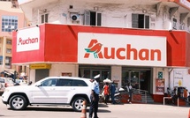 Auchan applique désormais un droit de timbre sur tous les paiements en espèces