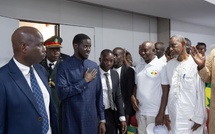 Luanda : le Président Diomaye Faye rencontre la diaspora sénégalaise en Angola