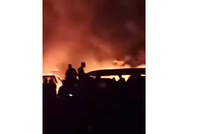 Keur Massar : un incendie dévastateur ravage actuellement le garage Ndiaga Ndiaye