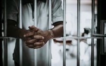 Sénégal : un fugitif français intercepté à l’aéroport Blaise Diagne puis placé sous écrou extraditionnel