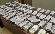 RDC: la somme d'argent découverte à l'aéroport Ndjili s'élevait en fait à plus de 3,5 millions de dollars