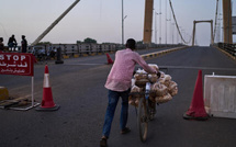 Soudan: la guerre au Moyen-Orient pousse des réfugiés à rentrer à Khartoum