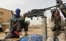 Au Mali, où les combats ont repris, les rebelles touaregs annoncent un accord avec les Russes pour leur retrait de Kidal