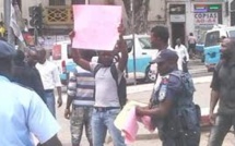Angola: Amnesty demande la libération de 17 militants en prison depuis 1 an