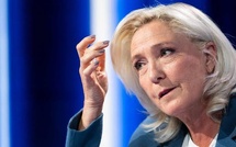 Présidentielle 2027 :  Marine Le Pen candidate, sous réserve d'être « libre de ses mouvements » et sans bracelet électronique
