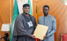 Diplomatie : Bassirou Diomaye Faye reçoit un émissaire du président Adama Barrow
