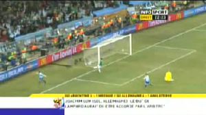 (Vidéo) Foot-CM: L’Argentine s'offre le Mexique, et une polémique