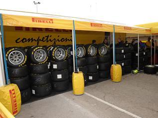 Formule 1 - Saison 2011: Pirelli de retour en F1