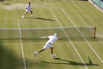 Tennis - Wimbledon Isner : «C'est inexplicable»